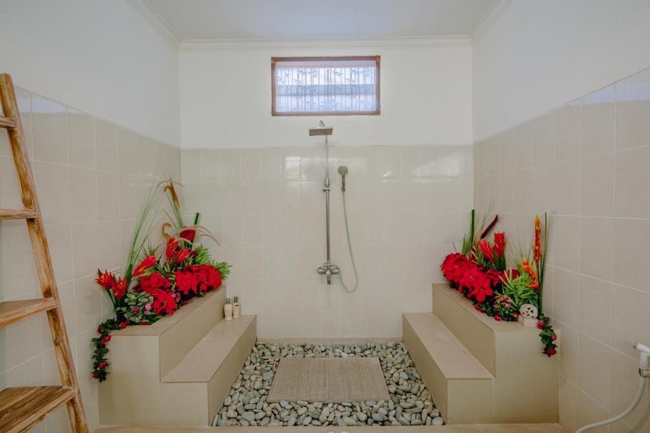 Villa Alleira Seminyak By Best Deals Asia Hospitality Buitenkant foto