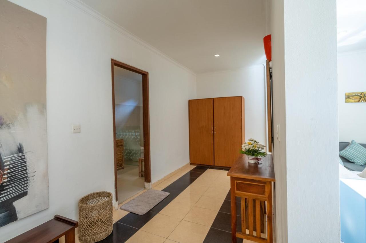 Villa Alleira Seminyak By Best Deals Asia Hospitality Buitenkant foto