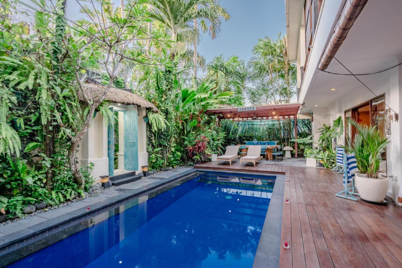 Villa Alleira Seminyak By Best Deals Asia Hospitality Buitenkant foto