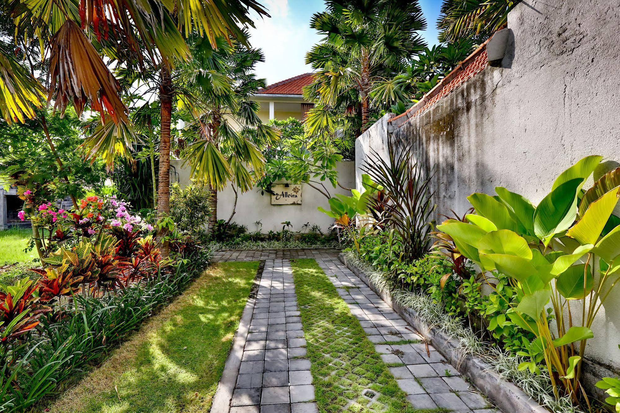 Villa Alleira Seminyak By Best Deals Asia Hospitality Buitenkant foto